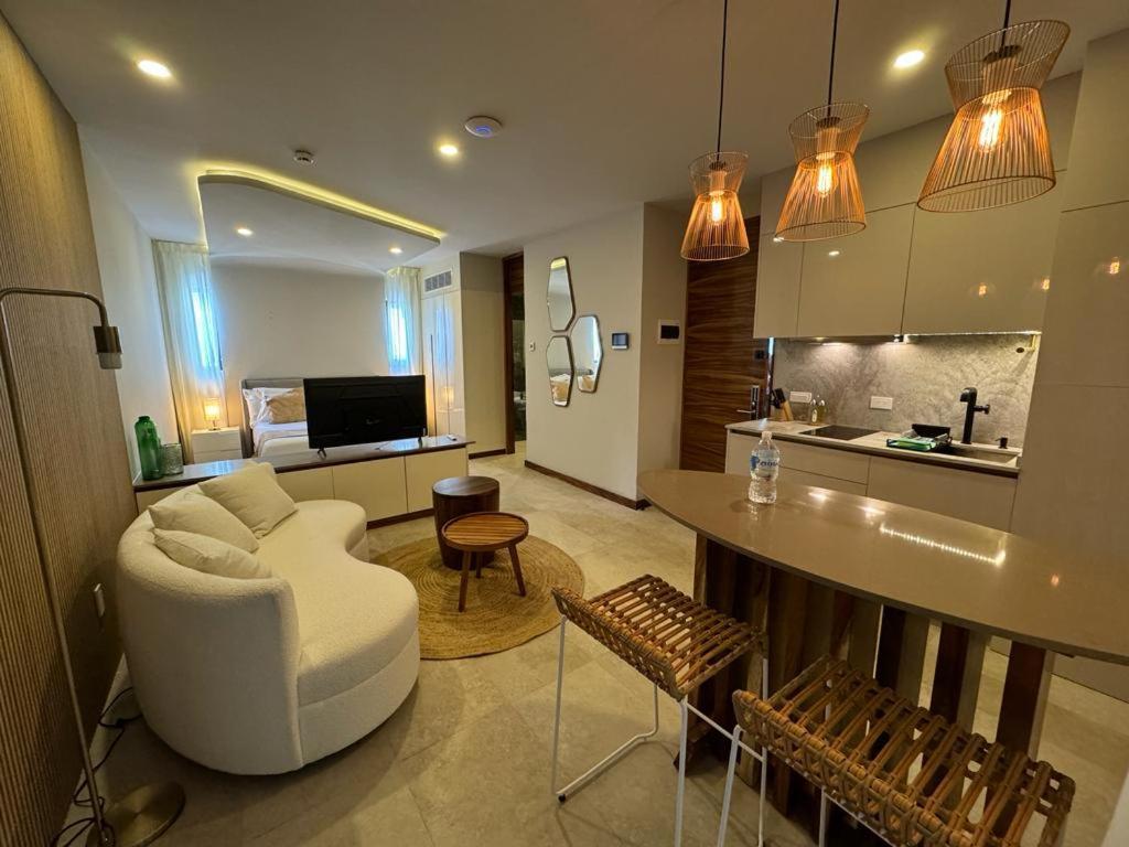 Alizee Tower Leilighet Playa del Carmen Eksteriør bilde